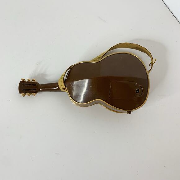 Hallmark Keepsake Ornament 2015 Guitar Muchas Felicidades Feliz Navidad Sound - Picture 4 of 9